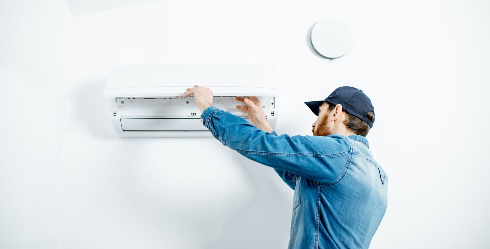 AC-Repair-Service-in-Munirka-Hellomistri.jpg
